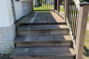 501 Madison St, Conneaut, OH 44030 - Photo 2