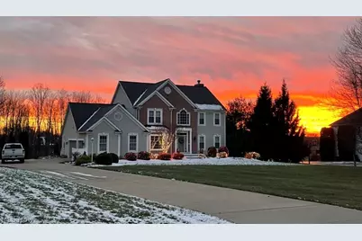 10234 Questa Court, Wadsworth, OH 44281 - Photo 2