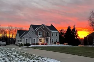 10234 Questa Ct, Wadsworth, OH 44281 - Photo 2