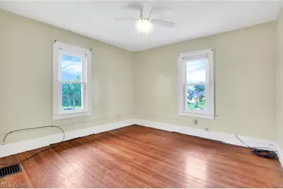 702 16th Street, Cambridge, OH 43725 - Photo 32