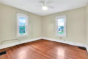 702 16th St, Cambridge, OH 43725 - Photo 32