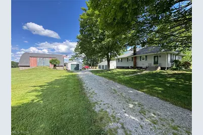 7305 S Duck Creek Road, Berlin Center, OH 44401 - Photo 2