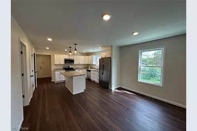 363 Sexton Street, Struthers, OH 44471 - Photo 6