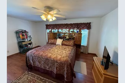 725 Dale Avenue NW, Strasburg, OH 44680 - Photo 30
