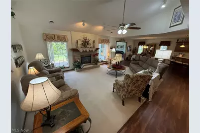725 Dale Avenue NW, Strasburg, OH 44680 - Photo 6