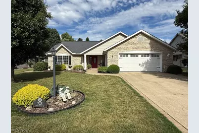 725 Dale Avenue NW, Strasburg, OH 44680 - Photo 2