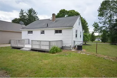511 Ewart Road, Akron, OH 44312 - Photo 6