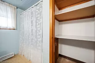 1885 W Sprague Rd, Grandview Heights, OH 44147 - Photo 20