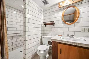 1885 W Sprague Rd, Grandview Heights, OH 44147 - Photo 32