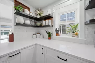 1219 9th St SW, Massillon, OH 44647 - Photo 8