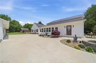 1219 9th St SW, Massillon, OH 44647 - Photo 42