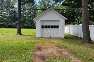 134 Ravenna St, Hudson, OH 44236 - Photo 4