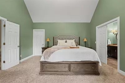 11780 Ascot Lane, Chagrin Falls, OH 44023 - Photo 16