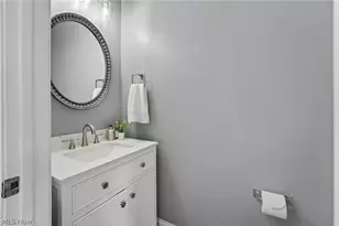 11780 Ascot Ln, Chagrin Falls, OH 44023 - Photo 10