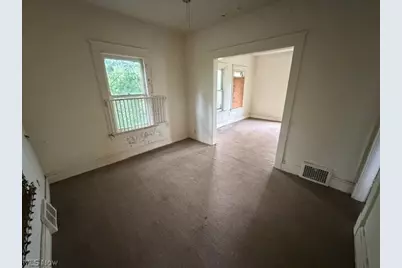 9415 Steinway Avenue, Loveland, OH 44104 - Photo 8