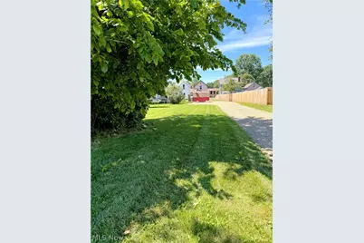 151 Beaver Avenue NE, New Philadelphia, OH 44663 - Photo 6