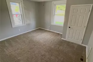 1554 Wheeling Ave, Zanesville, OH 43701 - Photo 10