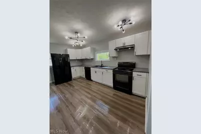 1554 Wheeling Avenue, Zanesville, OH 43701 - Photo 12