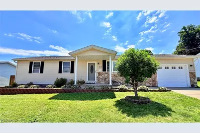 613 McKenna Drive, Williamstown, WV 26187 - Photo 2