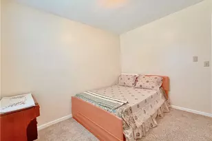 613 McKenna Dr, Williamstown, WV 26187 - Photo 18