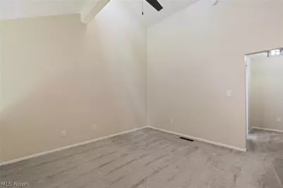 622 James Avenue, Cuyahoga Falls, OH 44221 - Photo 22
