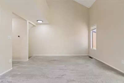 622 James Avenue, Cuyahoga Falls, OH 44221 - Photo 8