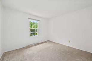 4919 Friar Rd, Stow, OH 44224 - Photo 20