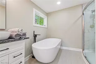 3312 Bancroft Rd, Fairlawn, OH 44333 - Photo 18