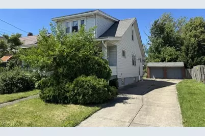 19205 Arrowhead Avenue, Loveland, OH 44119 - Photo 2