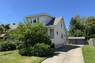 19205 Arrowhead Ave, Loveland, OH 44119 - Photo 2