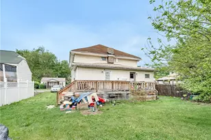1612 Maple Ave, Wellsville, OH 43968 - Photo 22