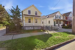 1939 W 54th St, Loveland, OH 44102 - Photo 2