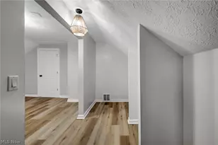 1939 W 54th St, Loveland, OH 44102 - Photo 28