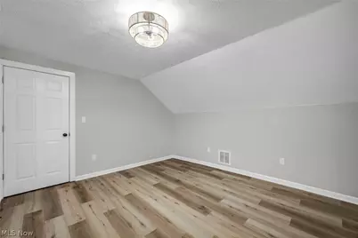 1939 W 54th Street, Loveland, OH 44102 - Photo 24