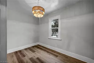 1939 W 54th St, Loveland, OH 44102 - Photo 30