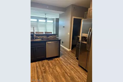 30056 Euclid Avenue #7, Wickliffe, OH 44092 - Photo 4