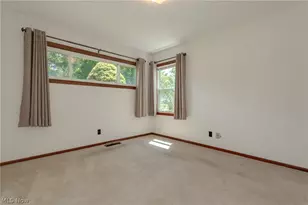 31435 Bayridge Blvd, Willowick, OH 44095 - Photo 12