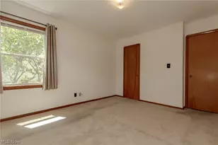 31435 Bayridge Blvd, Willowick, OH 44095 - Photo 16