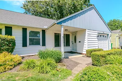 31435 Bayridge Boulevard, Willowick, OH 44095 - Photo 2