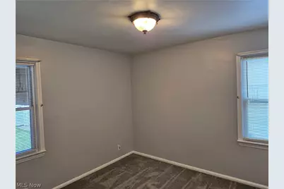 14211 Tabor Avenue, Maple Heights, OH 44137 - Photo 12