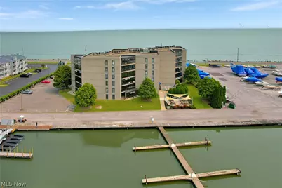 711 W Lakeshore Drive #203, Port Clinton, OH 43452 - Photo 34