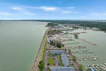 711 W Lakeshore Drive #203, Port Clinton, OH 43452 - Photo 38