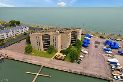 711 W Lakeshore Drive #203, Port Clinton, OH 43452 - Photo 36