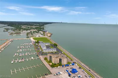711 W Lakeshore Drive #203, Port Clinton, OH 43452 - Photo 30