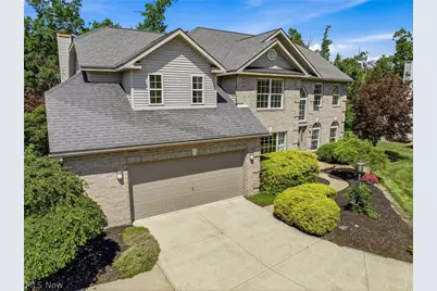 408 Driftwood Court, Copley, OH 44321 - Photo 2