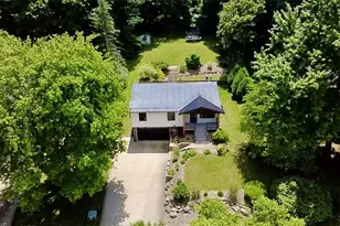424 Garner Dr, Mogadore, OH 44260 - Photo 4