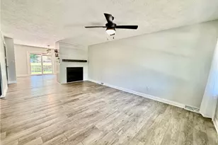 424 Garner Dr, Mogadore, OH 44260 - Photo 10
