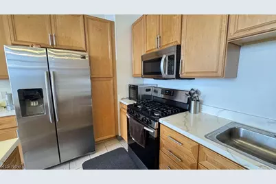 1951 W 26th Street #313, Loveland, OH 44113 - Photo 18