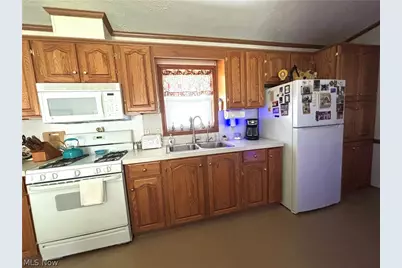 1229 Columbiana Lisbon Road #116, Columbiana, OH 44408 - Photo 8