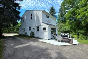398 N Chillicothe Rd, Aurora, OH 44202 - Photo 2